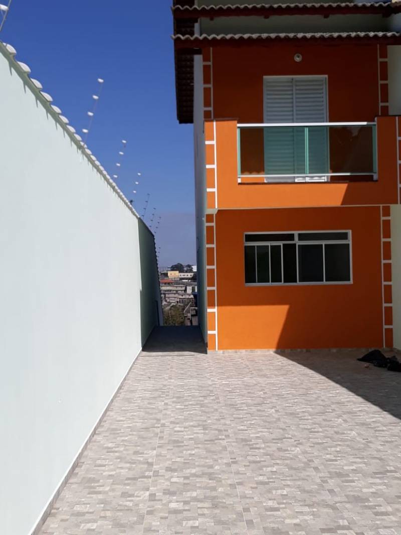 Belo sobrado pronto para morar 