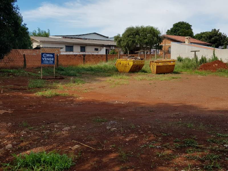 Terreno no Guaruja em Cascavel 390m²