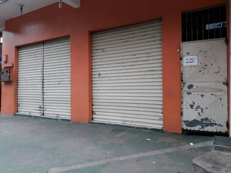 Imóvel RESIDÊNCIAL/COMERCIAL 2 dormitórios com 140m² a venda em Manaus.