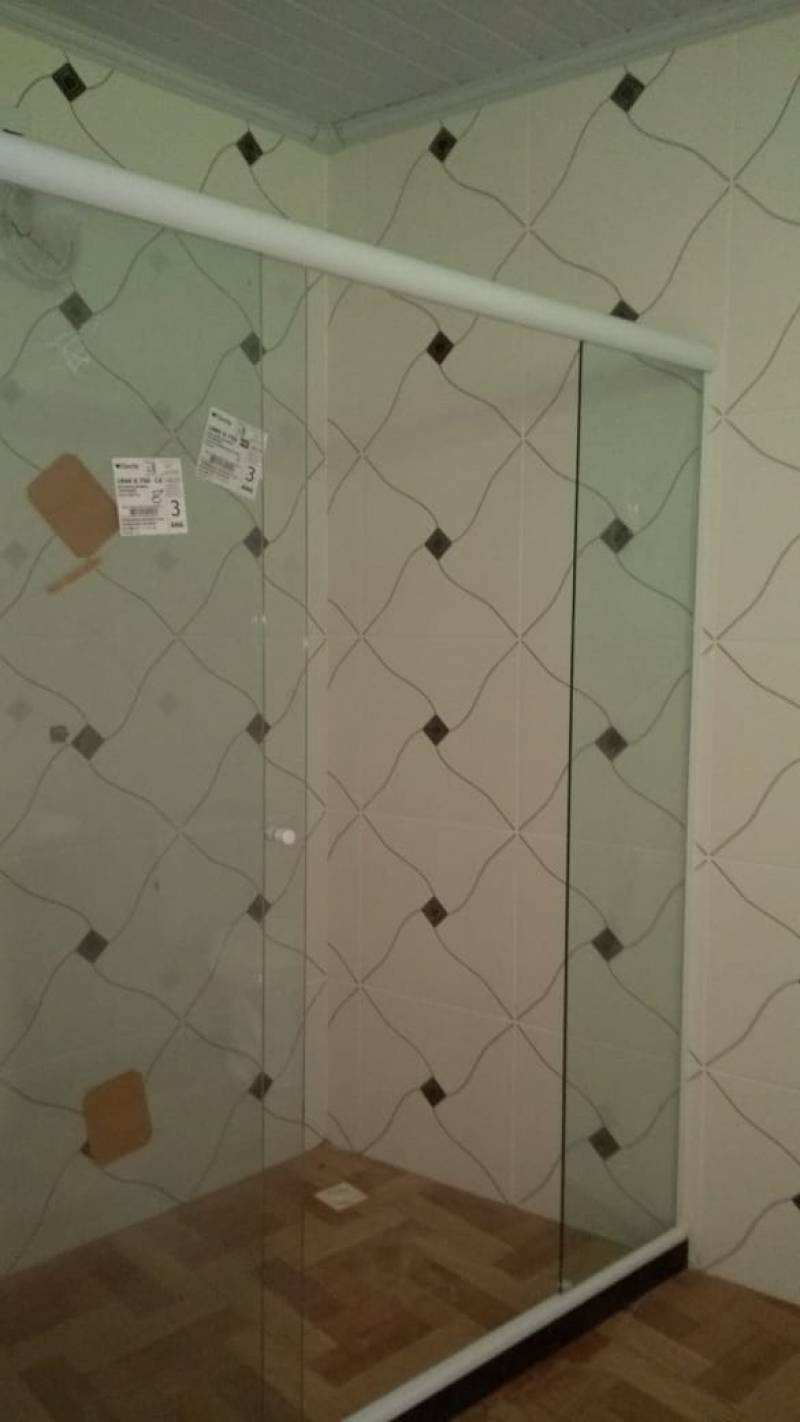 casa com garagem e suíte
