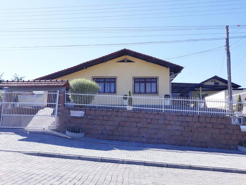 Casa - Bairro dos Estados - Região Privilegiada