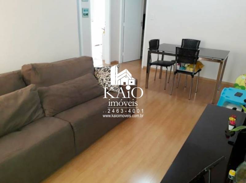 Lindo apartamento de 50m² 2 dormitórios no Parque Renato Maia