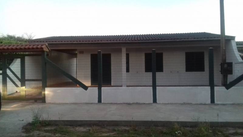 Ampla Casa Praia de Magistério RS