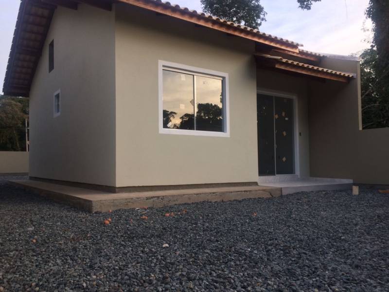Geminados localizados no bairro Quinta dos Açorianos. Barra Velha