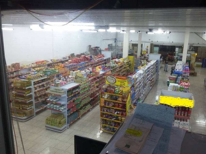 Vendo mercado, entrada e saldo restante em até 120 meses R$ 2.700.000,00