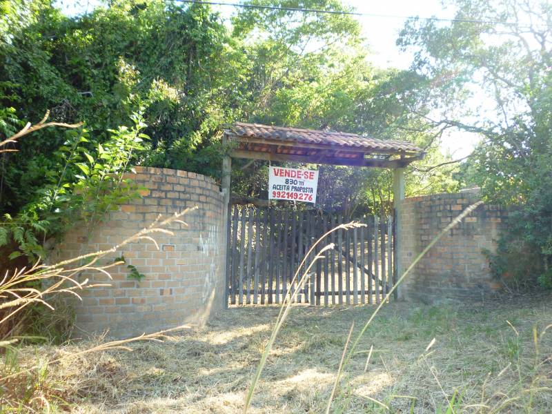TERRENO 830M2