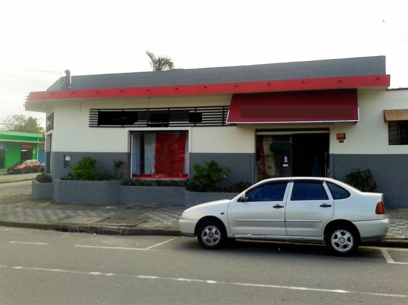 imóvel comercial e residencial próximo a praia em Peruíbe