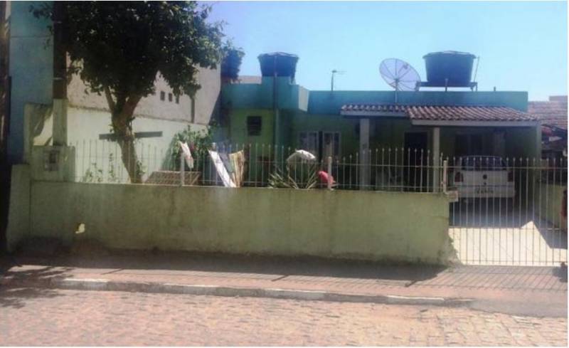 Casa a venda no Bairro Rio Pequeno, preço de oportunidade. 