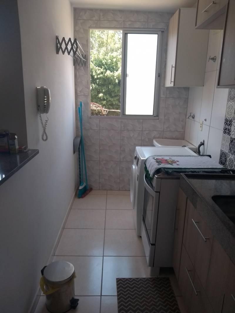 Apartamento com móveis planejados