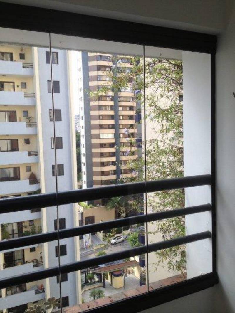 Lindo apartamento 2 dormitórios 2 vagas - Vila Mascote