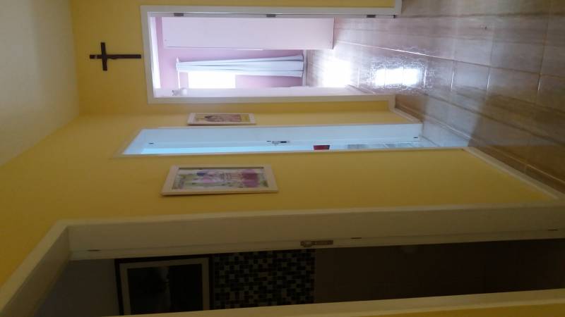 casa com 02 suítes e piscinina no Orla 500