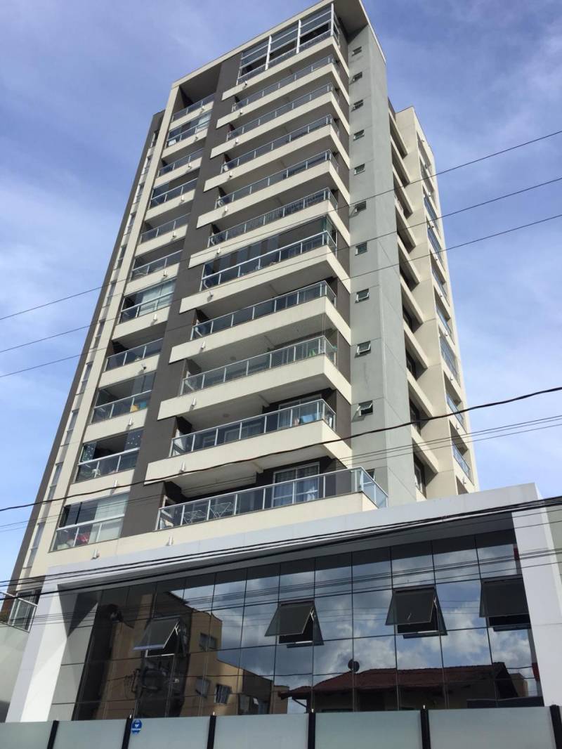 Apartamento no centro de Itajaí