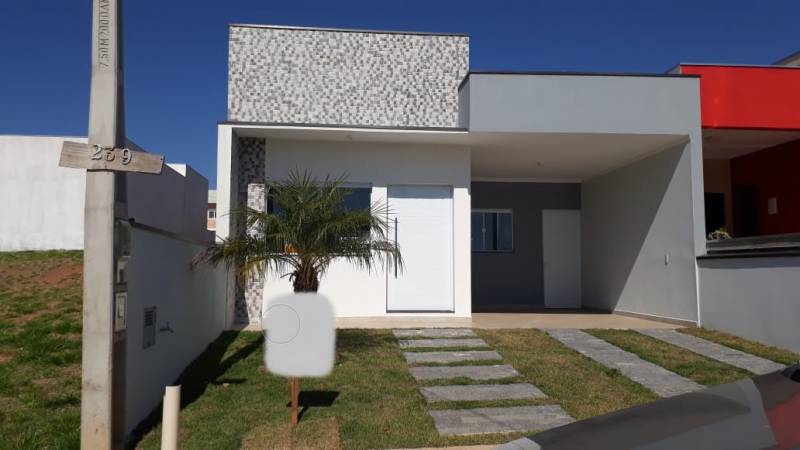 Vendo casa, Condomínio Jardim. Guarujá, Salto - São Paulo