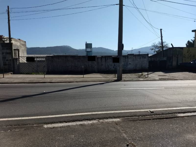 Terreno com ótima localização na avenida principal de Mogi das Cruzes