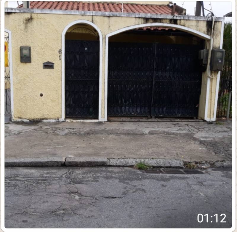 Casa 3 quartos centro Campo Grande 