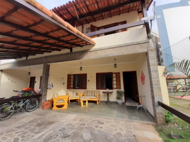 Casa Triplex em Condomínio Arraial do Cabo