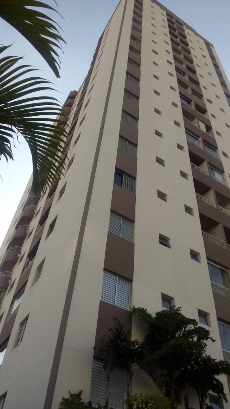 3 DORMS NO TAUAPÉ  2 VAGAS GARAGEM