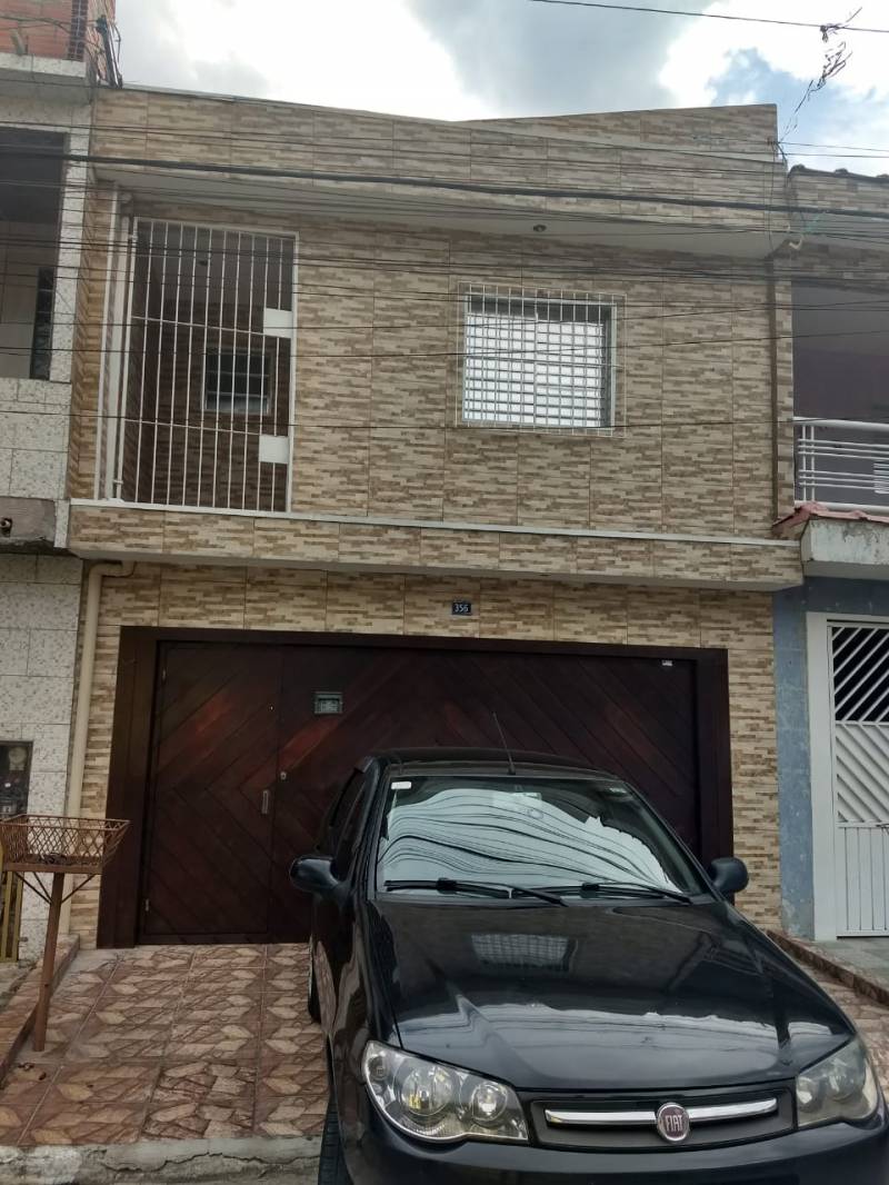 Três casas reformadas