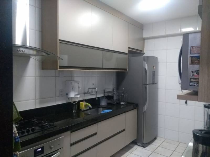 ótima localização em Itapoã apartamento amplo 3 quartos
