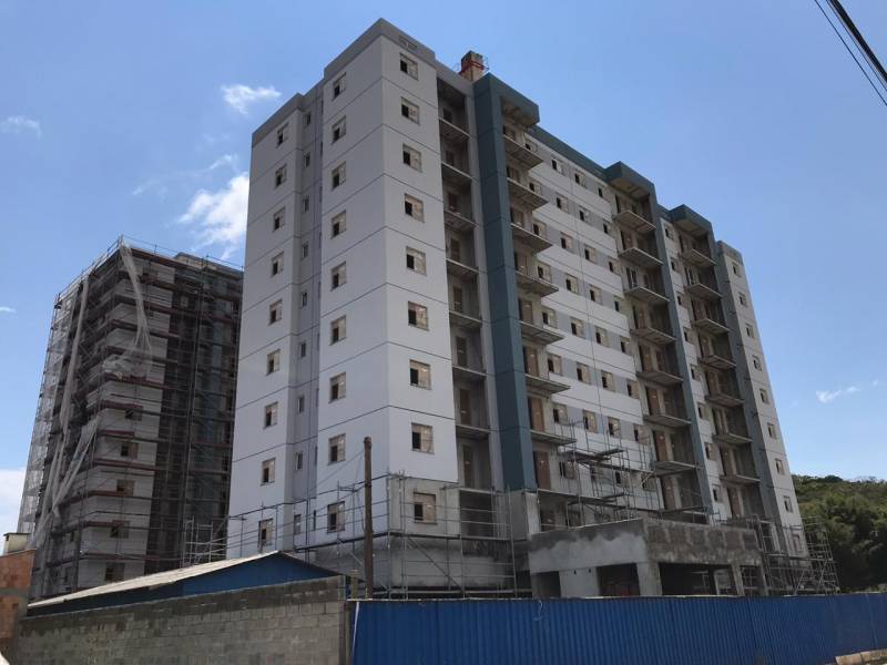 Apartamento No Centro De Camboriú