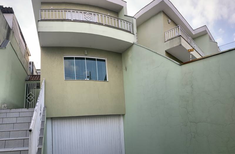 Vende-se Sobrado na Freguesia do Ó