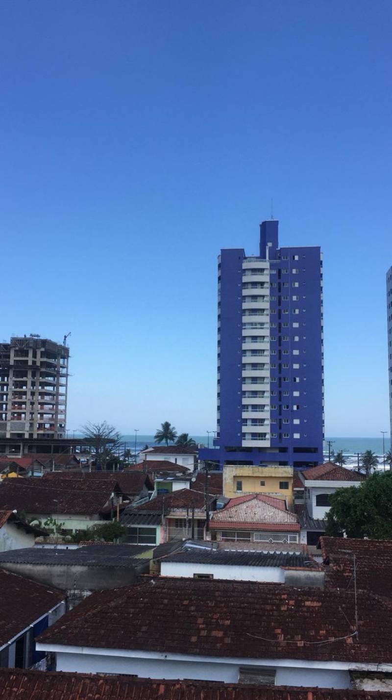 Apto 01Dorm,Sala,Cozinha,Área de Serviço