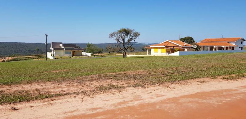 terreno em loteamento fechado em Bauru