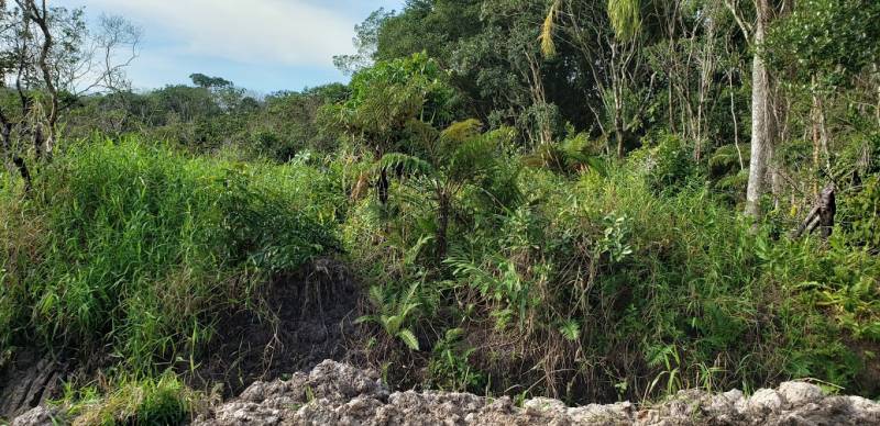 Lote terreno a venda na praia de Itapoá SC