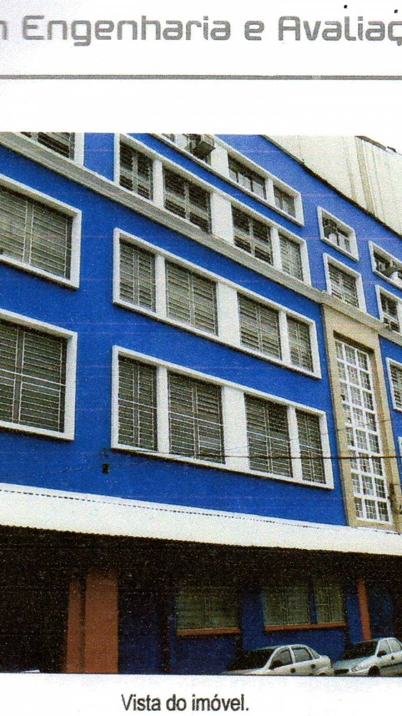 VENDO PRÉDIO COMERCIAL NO BRÁS DE 05 ANDARES 