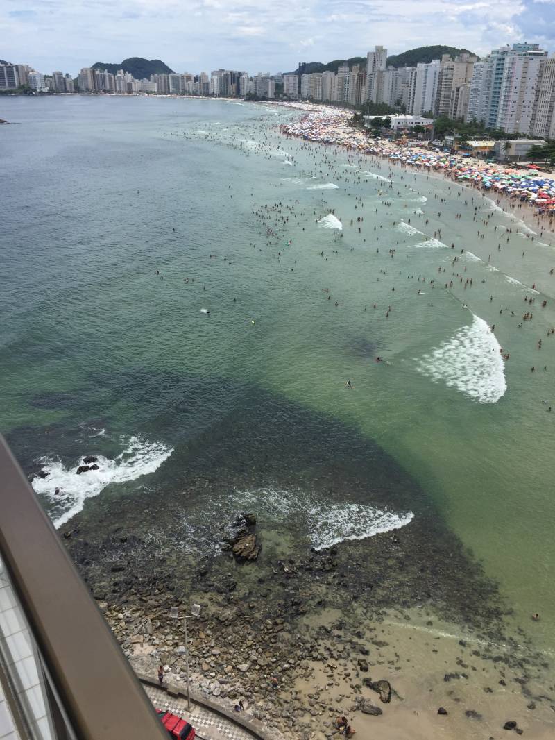 Apartamento em frente a praia Pitangueiras Pronto! (181m2)