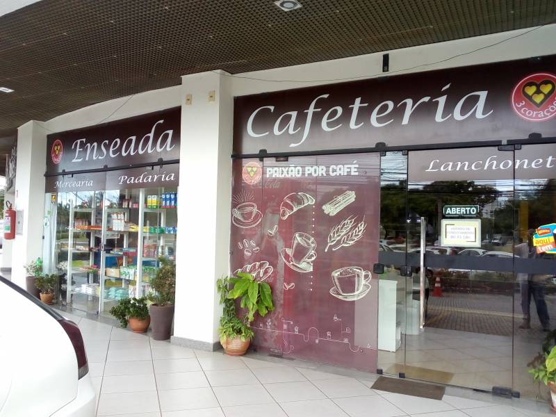 loja térrea frente para rua