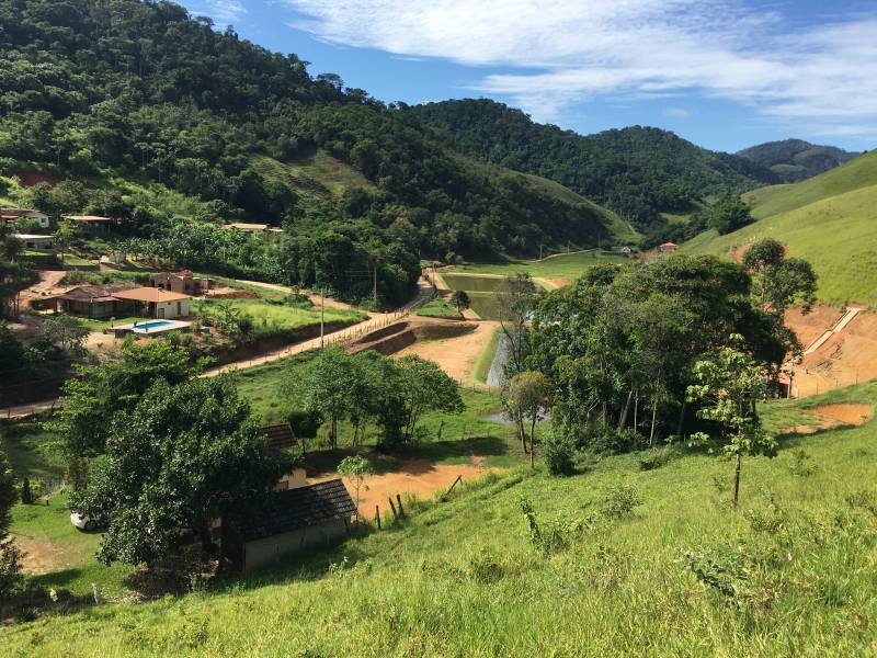 Lindo sítio 30.000 m² em Domingos Martins-ES