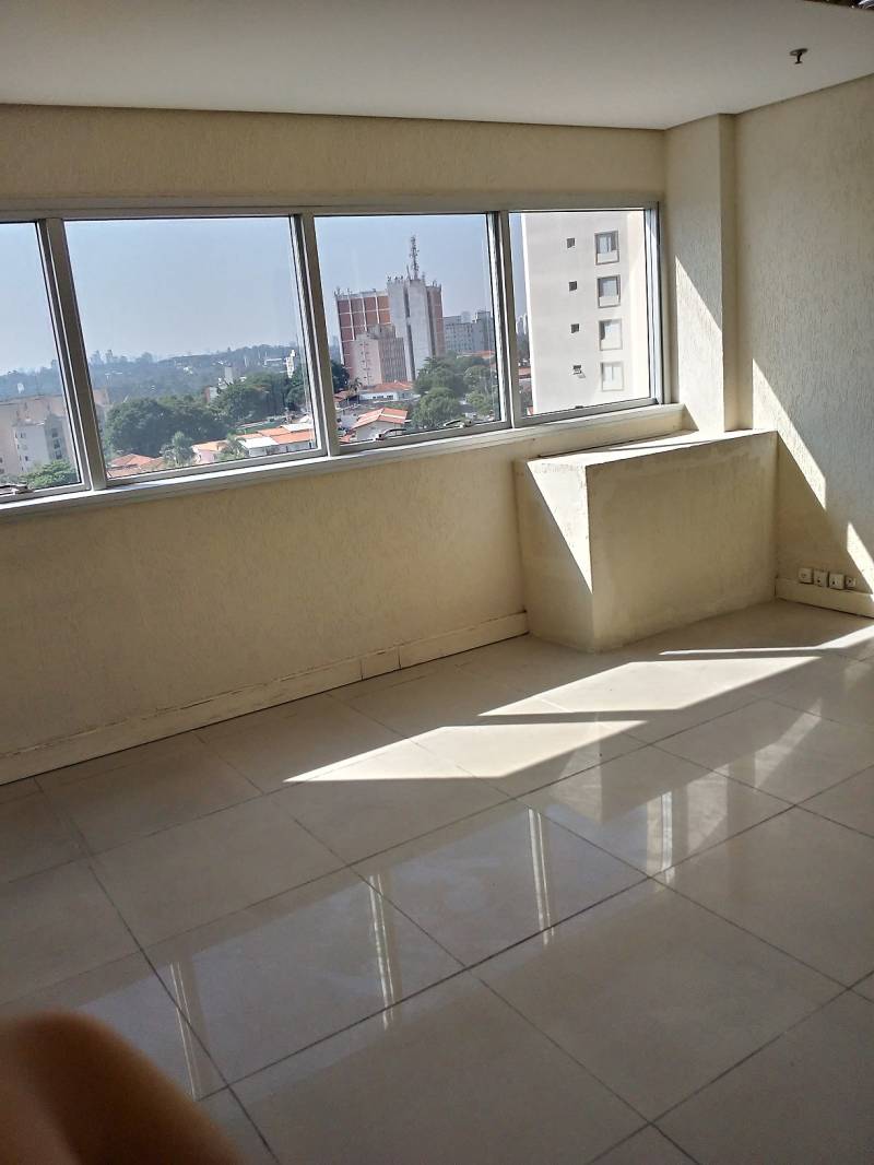 Conjunto comercial reformado para locação no Jaguaré ! 