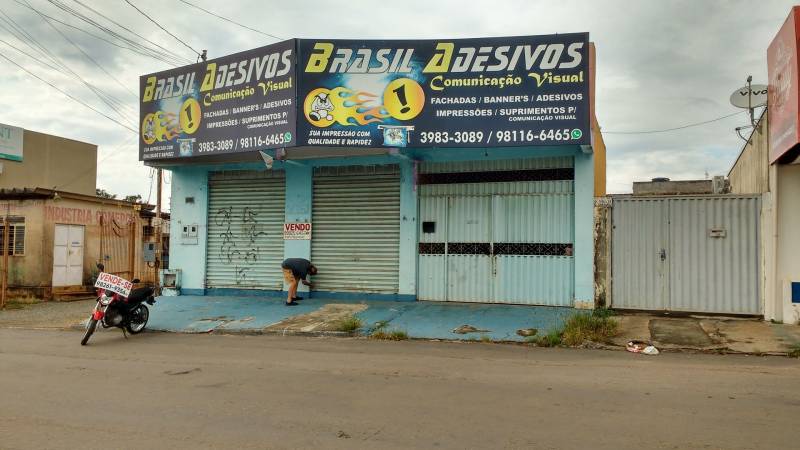 Imóvel comercial, Setor Garavelo, Avenida da Paz, próximo ao Supermercado Tatico