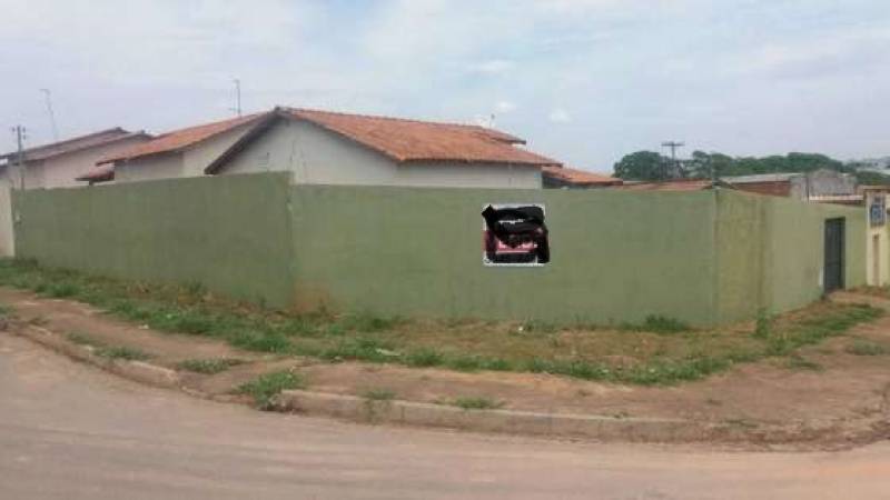 Casa, Setor Santo André, Aparecida de Goiânia. 3 quartos, lote de esquina