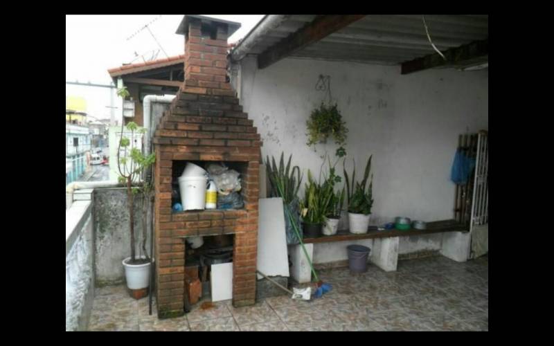 Vende sobrado