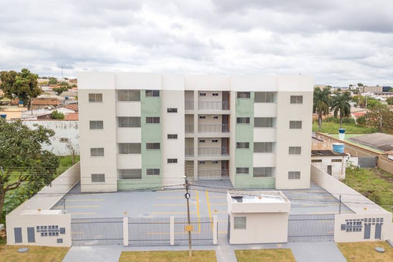 EXCELENTE APARTAMENTO NOVO 02 QUARTOS EM LUZIÂNIA