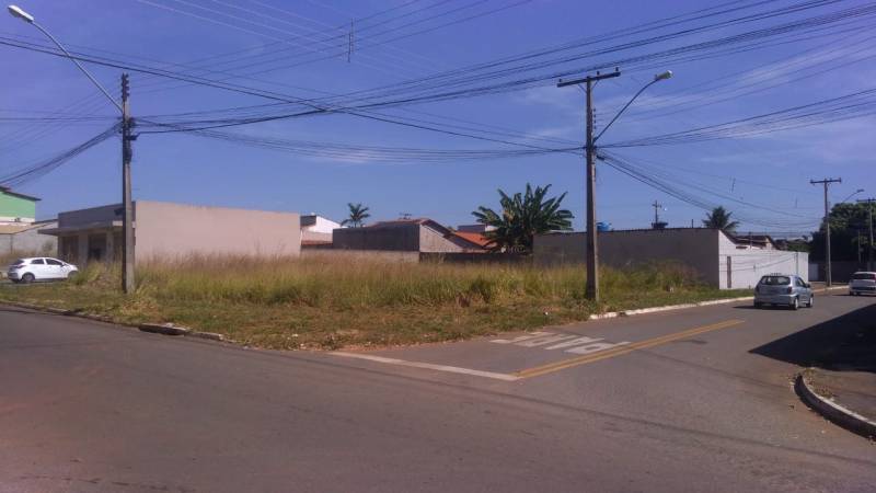 Casa 2 LOTES RES. CANADÁ