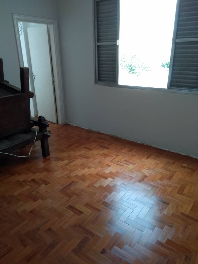 APTO PRÓXIMO AO METRÔ