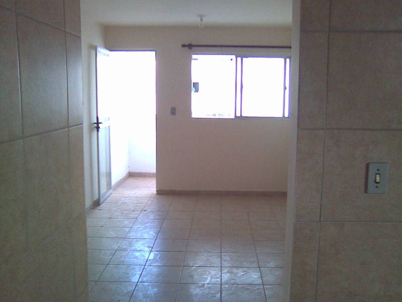 Alugo apartamento em Intermares 